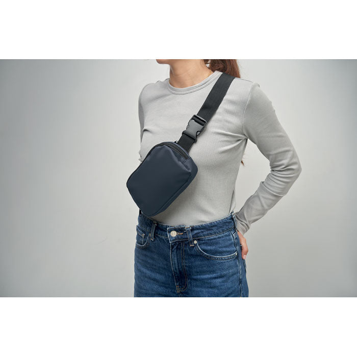 KOROVIN WAIST - Riñonera de poliéster 210D - Regalos Corporativos Personalizados · Clap Comunicacion