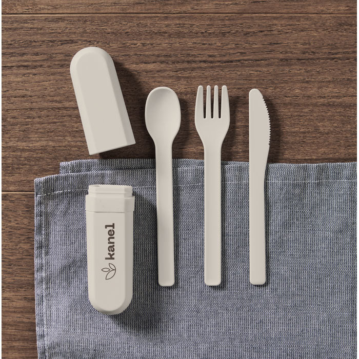 BITEFUL - Set de cubiertos y funda PLA