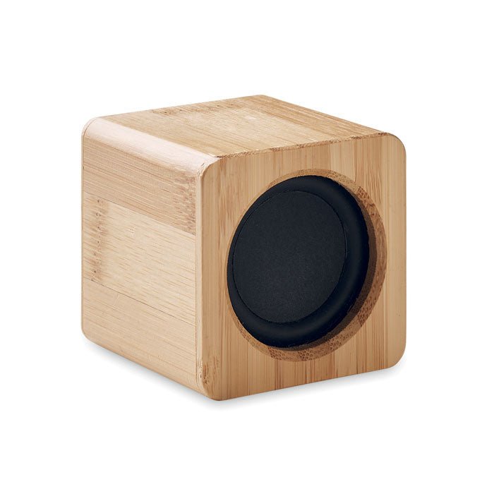 Altavoz inalámbrico de bambú en forma de cubo