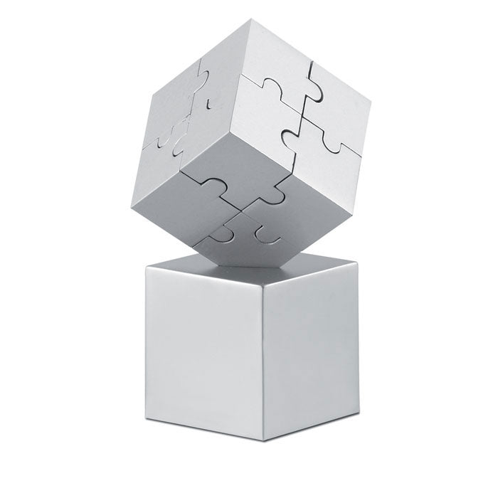 KUBZLE - Puzzle 3D metálico y magnético - Regalos Corporativos Personalizados · Clap Comunicacion