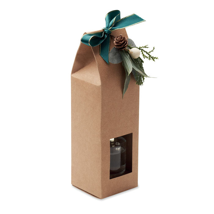 GINGLE - Set vela y difusor de vainilla en elegante caja kraft con adornos y cinta decorativa.