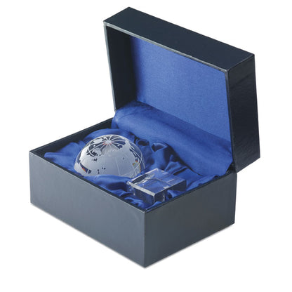 Trofeo bola del mundo de cristal en caja de regalo azul