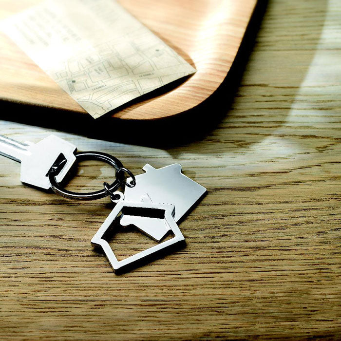 SNIPER - Llavero en forma de casa - Regalos Corporativos Personalizados · Clap Comunicacion