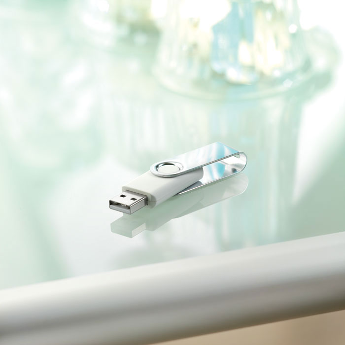 TECHMATE PENDRIVE - Techmate. USB flash 16GB - Regalos Corporativos Personalizados · Clap Comunicacion