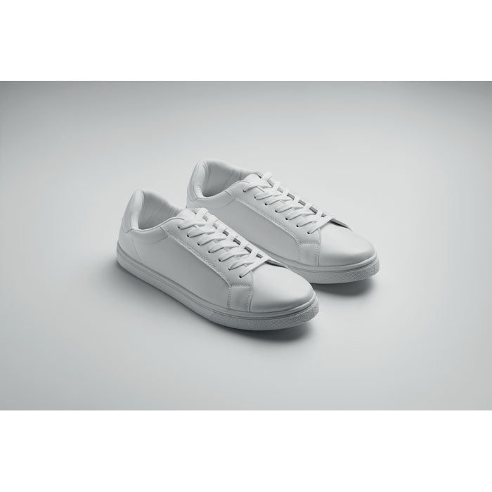 BLANCOS - Zapatillas en PU 37 - Regalos Corporativos Personalizados · Clap Comunicacion