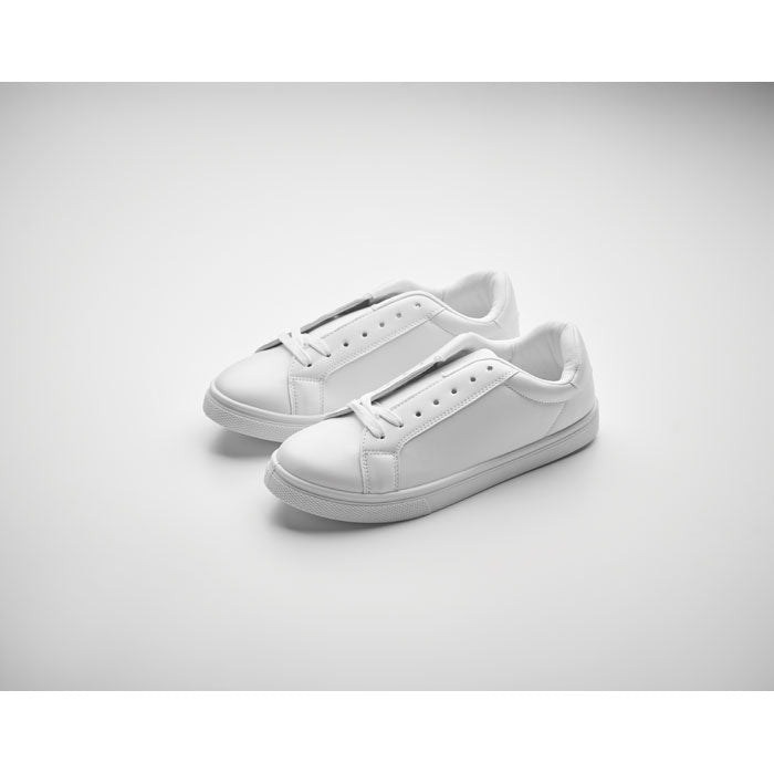 BLANCOS - Zapatillas en PU 37 - Regalos Corporativos Personalizados · Clap Comunicacion