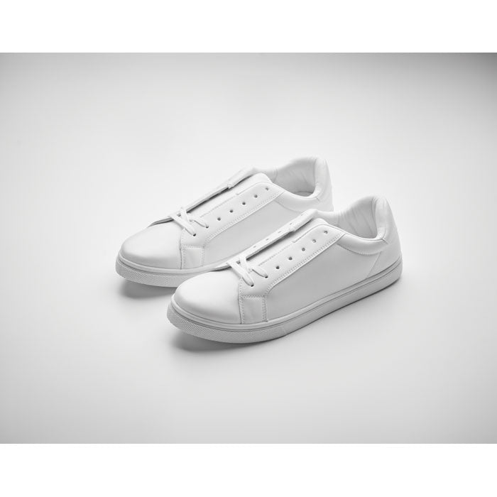 BLANCOS - Zapatillas en PU 43 - Regalos Corporativos Personalizados · Clap Comunicacion