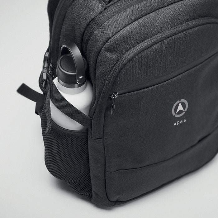 HANA - Mochila para portátil 600D RPET - Regalos Corporativos Personalizados · Clap Comunicacion