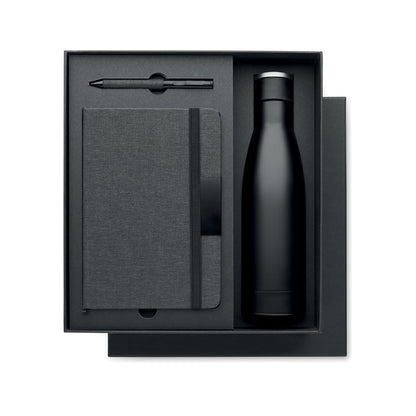 Caja con libreta y botella negra