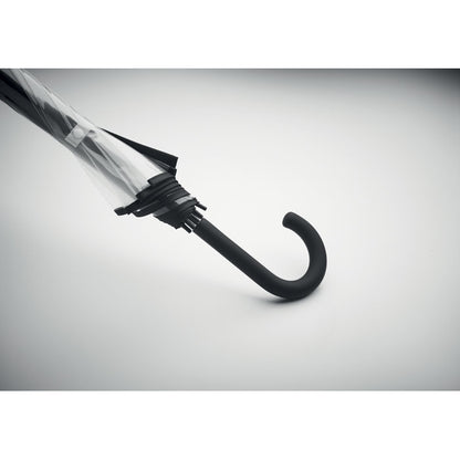 Detalle de mango curvado negro de paraguas