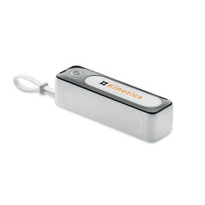 Vista lateral de powerbank de ABS con logo impreso
