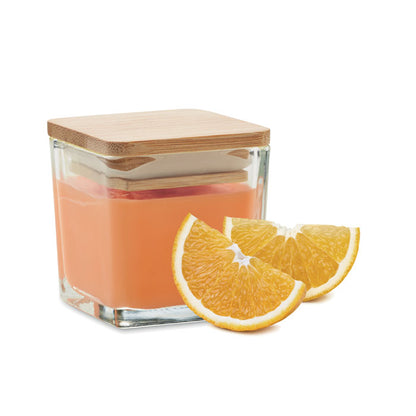 Vela cuadrada de naranja con tapa de madera