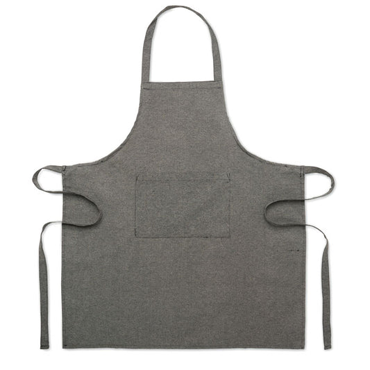 Delantal ajustable en algodón reciclado color gris con bolsillo frontal y tirantes, ideal para cocinar.