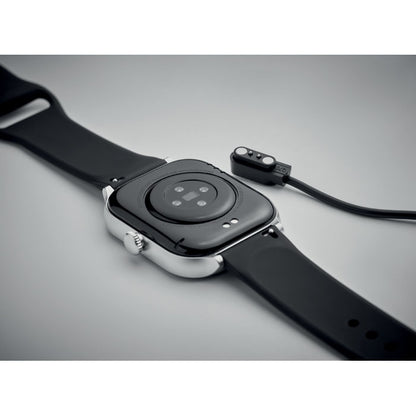 Vista trasera de reloj de deporte con conexión USB