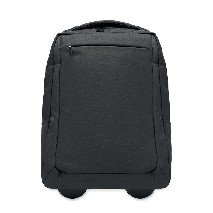 Mochila trolley en color negro, fabricada en poliéster RPET 600D, con ruedas y compartimento para portátil.