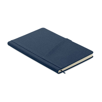 Vista lateral de libreta marinocon bolsillo para móvil