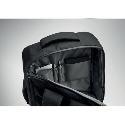 Mochila ecológica para portátil con diseño compacto y funcional.