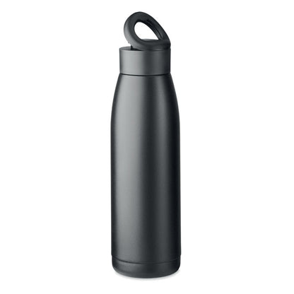 Botella de acero inox negra personalizada con logotipo en ambiente invernal