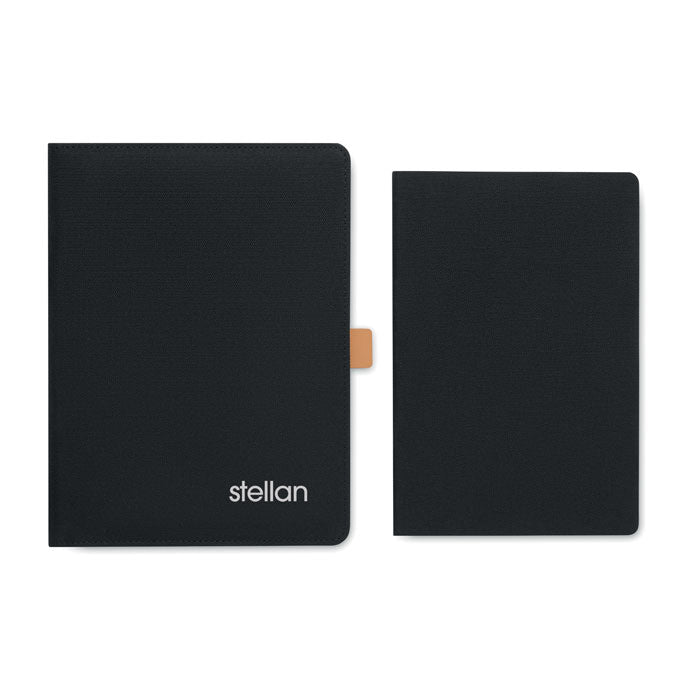 FEUX - Portadocumentos A5 de RPET - Regalos Corporativos Personalizados · Clap Comunicacion