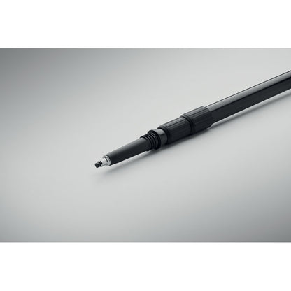 Bastones de trekking con tubo de aluminio ligero y resistente.