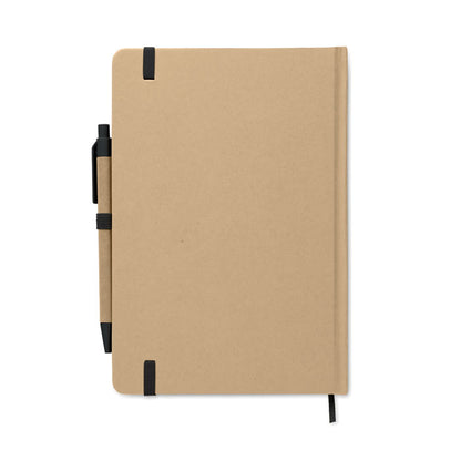 Vista trasera de libreta de cartón con marcapáginas y boli