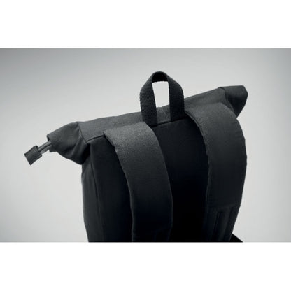 Cierre roll top de mochila negra