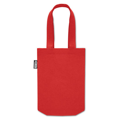 Totebag pequeña de fieltro rojo con etiqueta con símbolo de RPET cosida en el lateral y con fuelle inferior