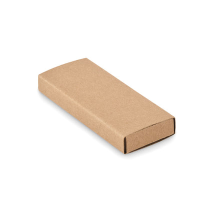 Caja de cartón cerrada