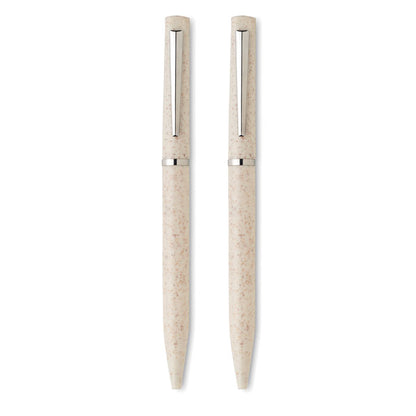 Vista laterial de Dos bolígrafos color beige de paja de trigo con detalles y clip cromados