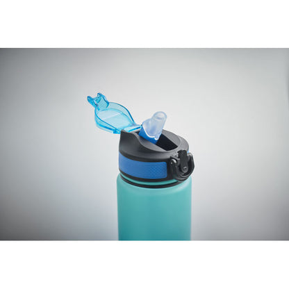 Parte trasera de botella deportiva azul