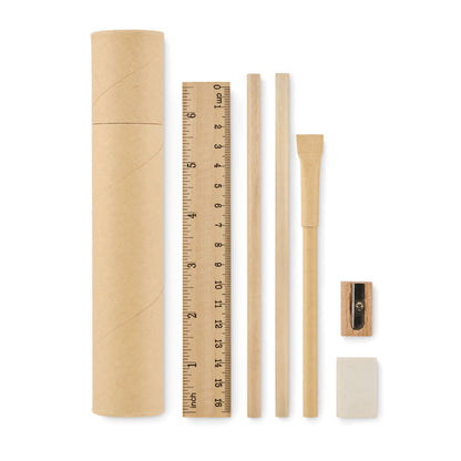 Set de escritura en estuche con regla, lápices y sacapuntas de madera