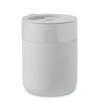 Vaso blanco de cerámica con funda de silicona y tapadera negra de plástico