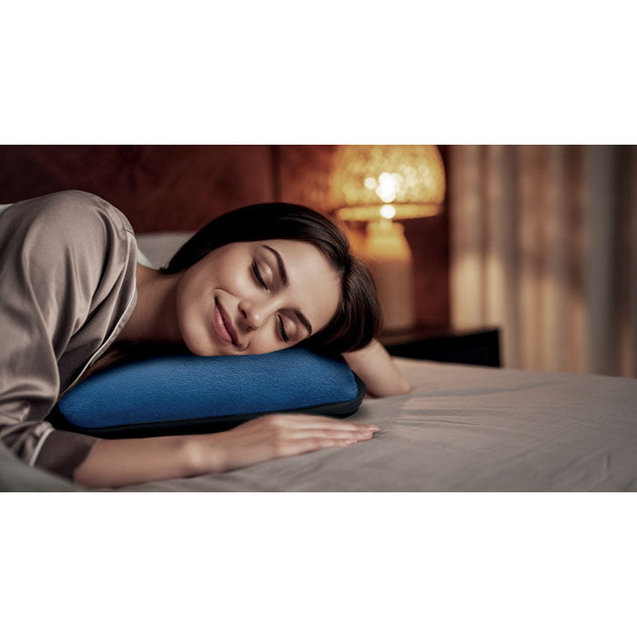 COZY - Manta de viaje 2 en 1 - Regalos Corporativos Personalizados · Clap Comunicacion