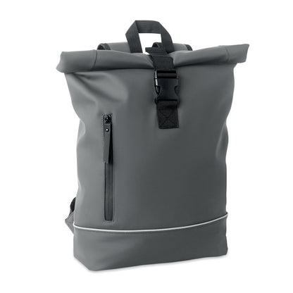 Mochila gris con cierre rolltop para portátil de 15'' con banda reflectante y bolsillo frontal impermeable con cremallera. 