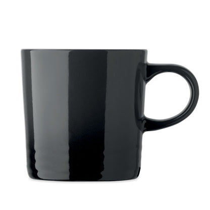 Mug de cerámica con interior blanco y exterior degradado negro