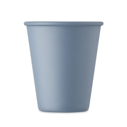 Vista frontal de vaso reutilizable azul