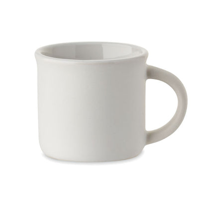 Vista lateral de taza blanca de café espresso