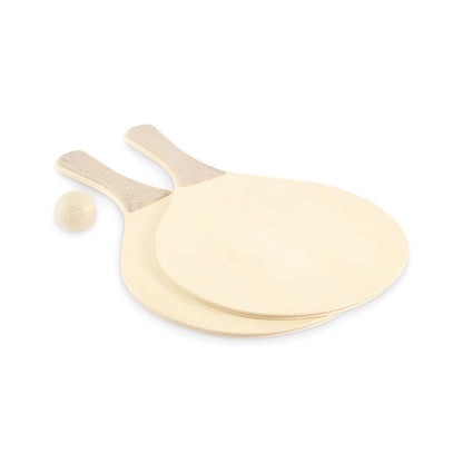 Palas de madera apiladas vistas de frente