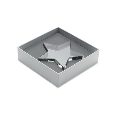 Caja gris con estrella de cristal