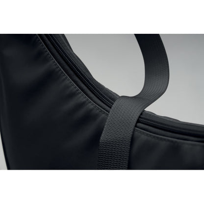 Detalle de cremallera de bandolera negra