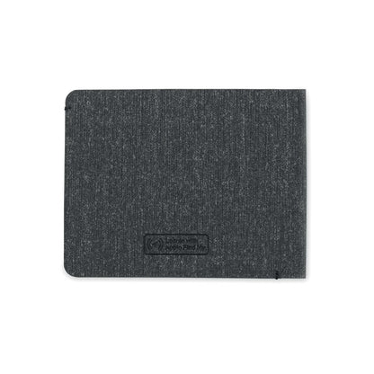 Vista frontal de cartera negra de hombre