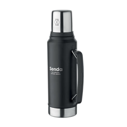 Vista frontal de botella de 1L de acero negro asa y tapa cromada con logo impreso