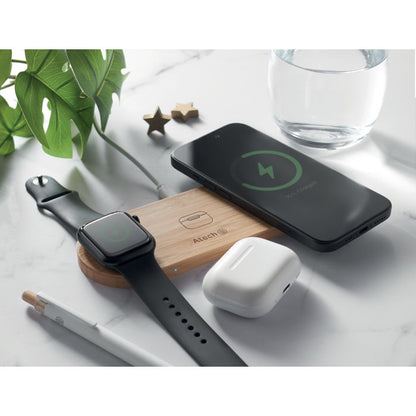 Superficie de marmol con base de bambú para móvil, auriculares, reloj multifunción y boli