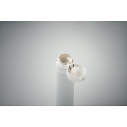 Vista frontal de botella blanca de acero inox con tapón quitado