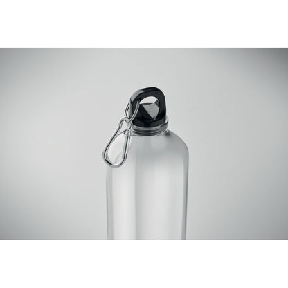 Detalle del cuello y mosquetón en botella RPET translúcida