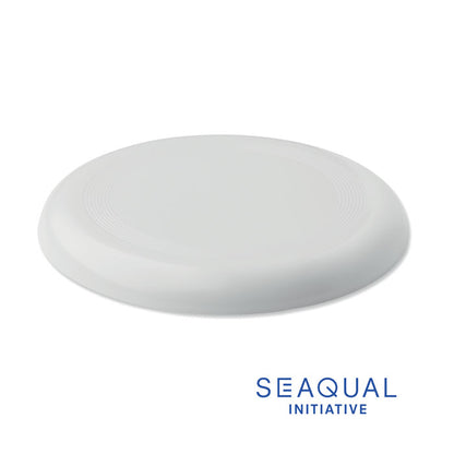 Frisbee SEAQUAL® fabricado con plástico oceánico reciclado