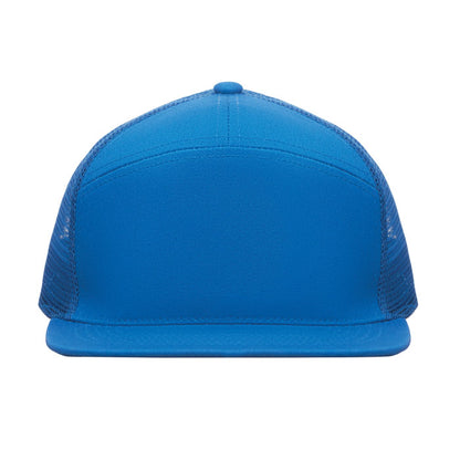 Gorra verde con malla trasera vista posterior