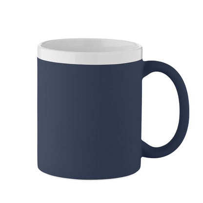 Taza de cerámica azul flúor mate, vista lateral con asa