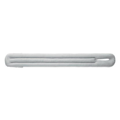 Almohada de viaje gris con bolsa de transporte