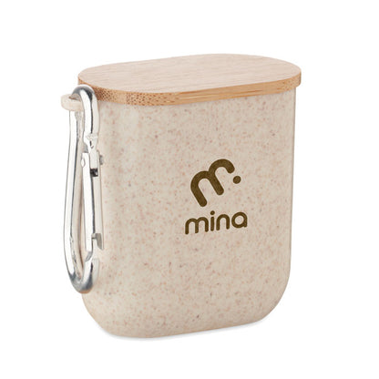 Detalle del conector USB-C del cable